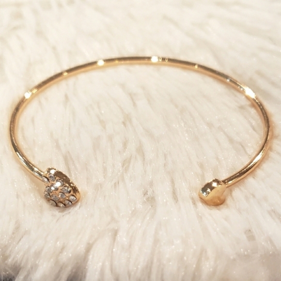 Rhinestone Heart Bracelet - Picture 9 of 9